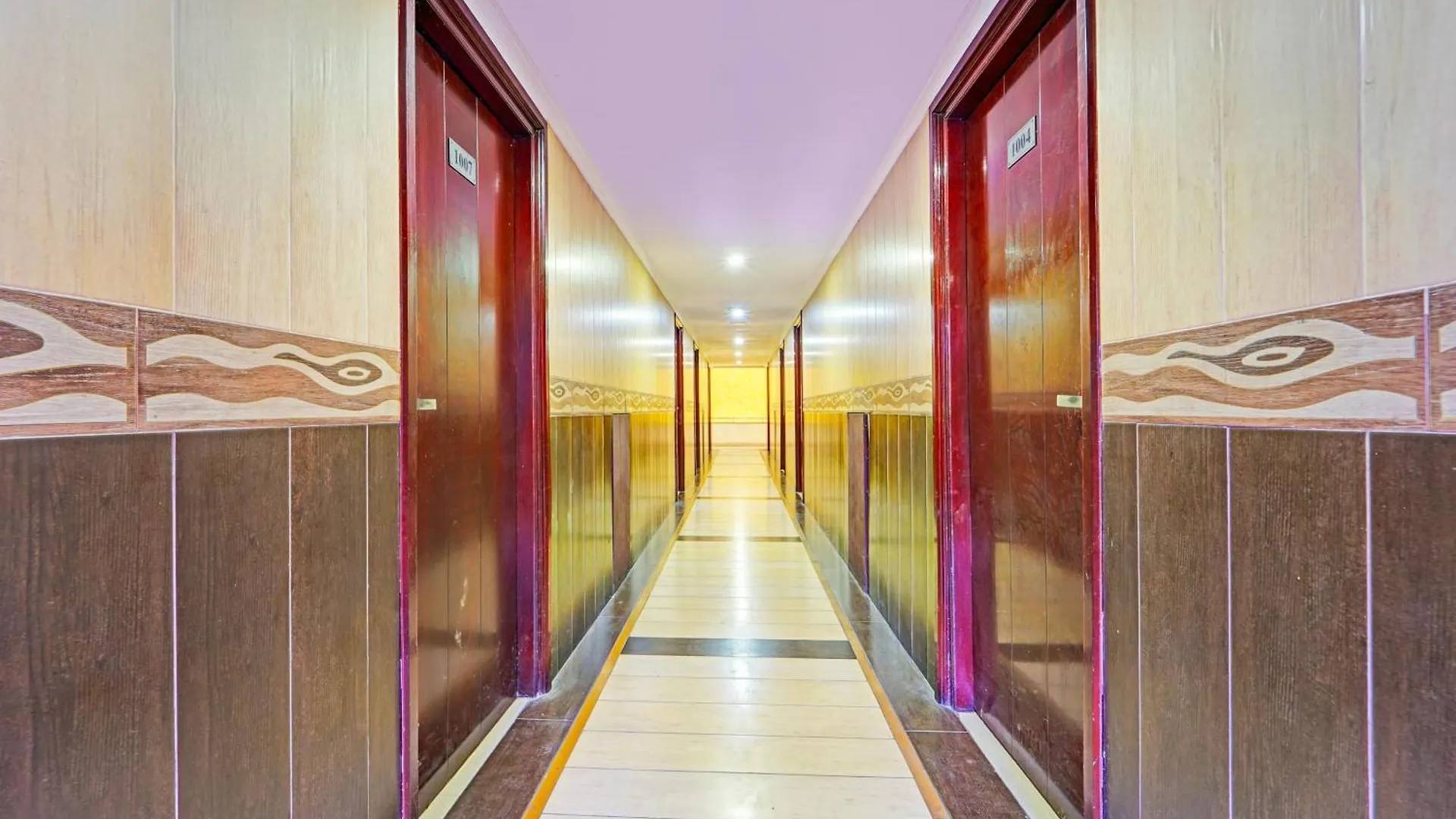 Super Collection O Alappuzha Town Hotel