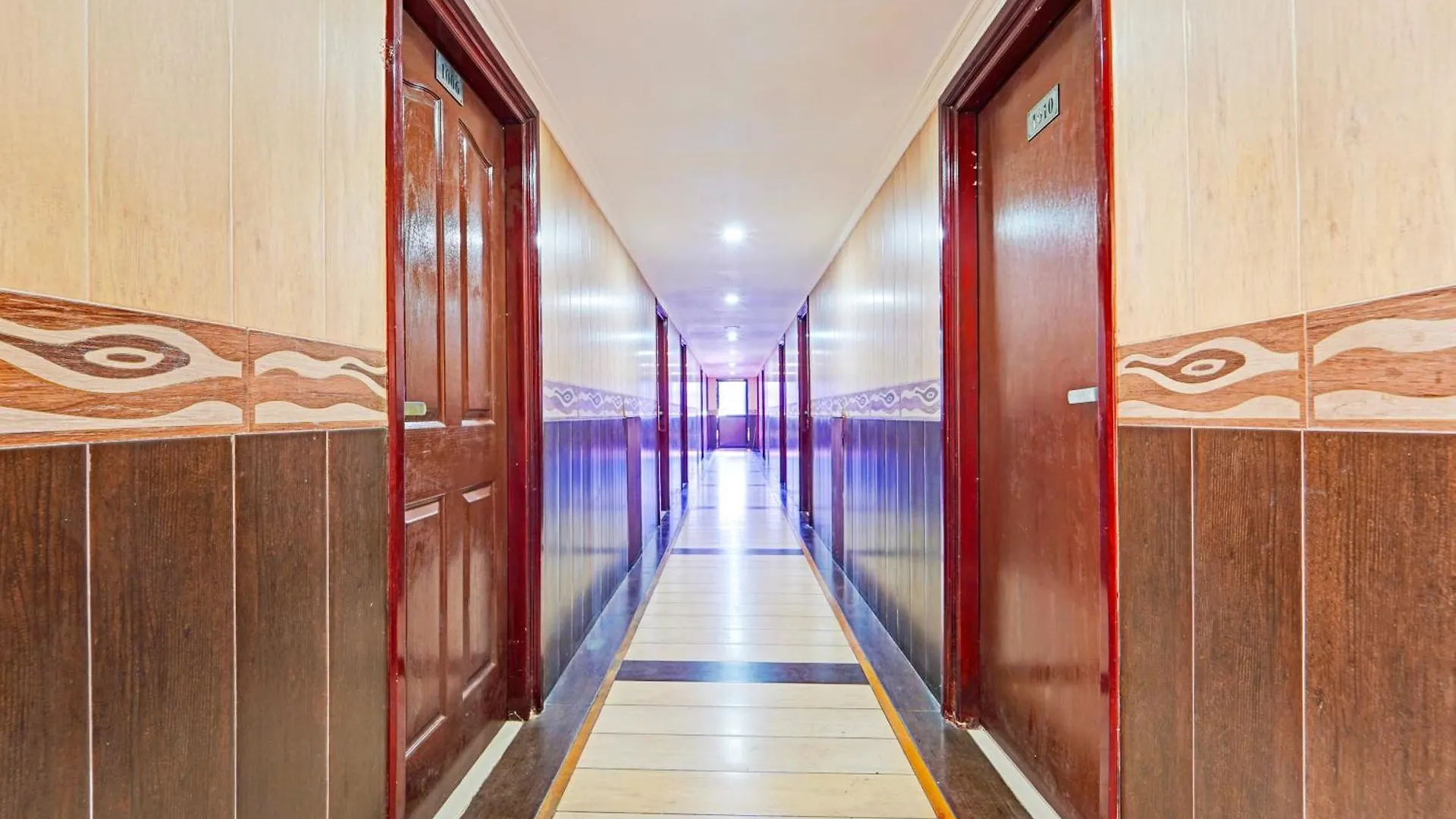 Super Collection O Alappuzha Town Hotel India